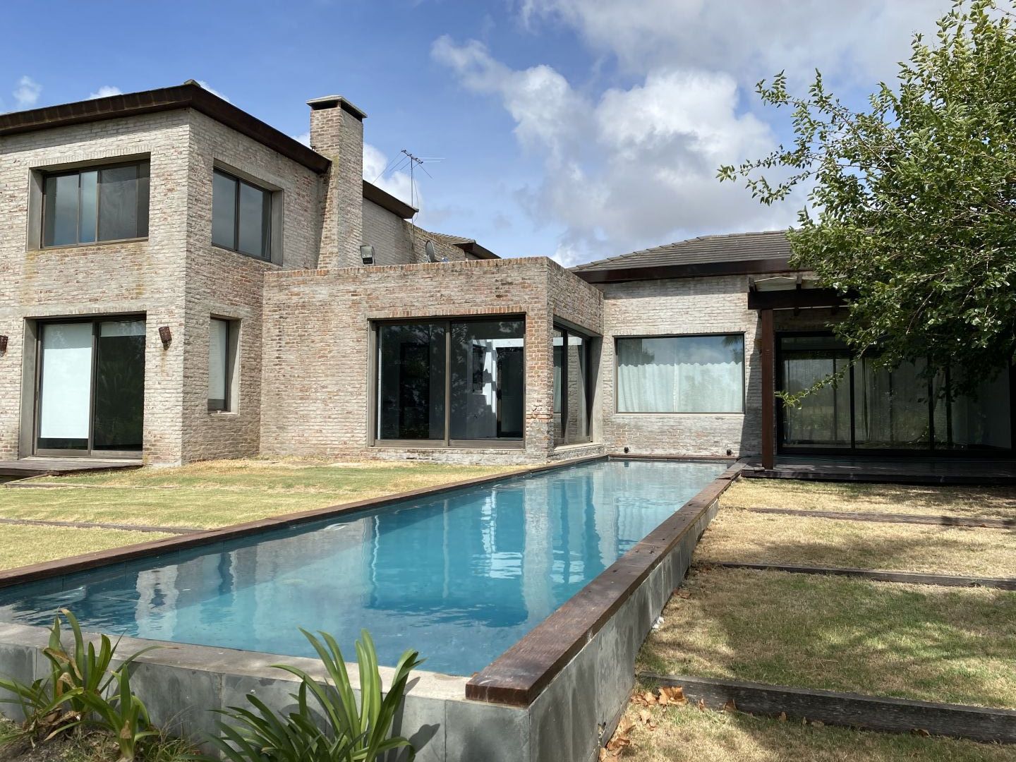 Casa EN ALQUILER