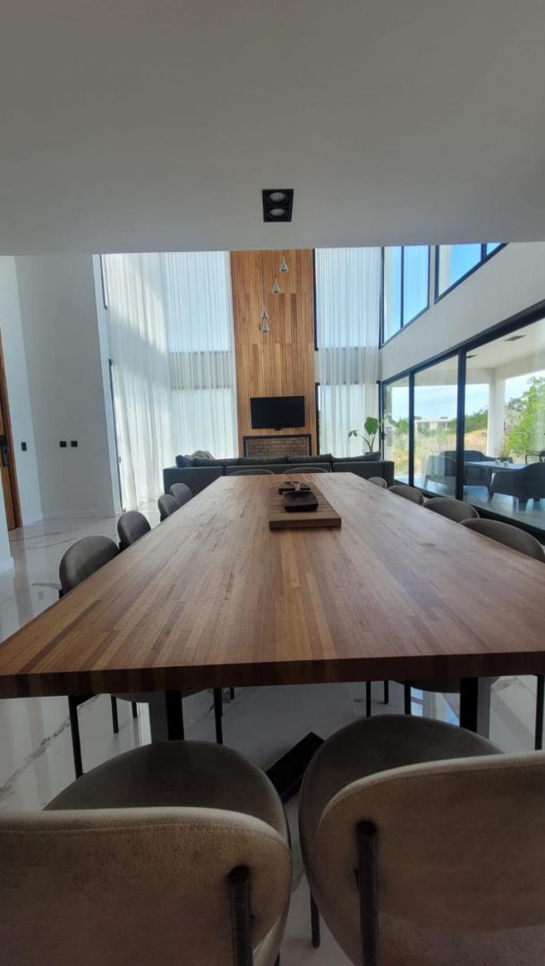 Casa en Venta en Pinamar, Buenos Aires Costa Atlantica