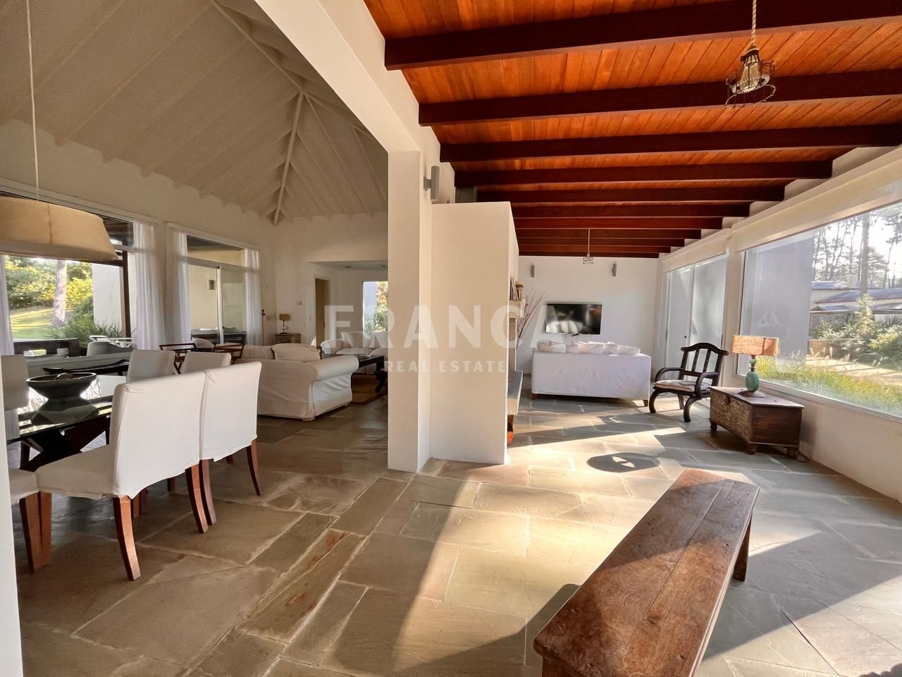 Casa EN ALQUILER TEMPORARIO