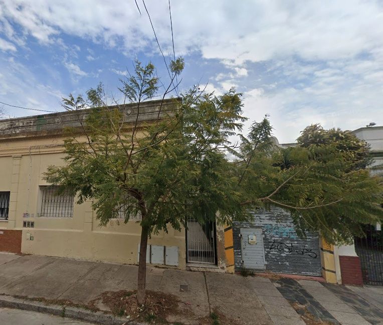 Lote en venta Saavedra 