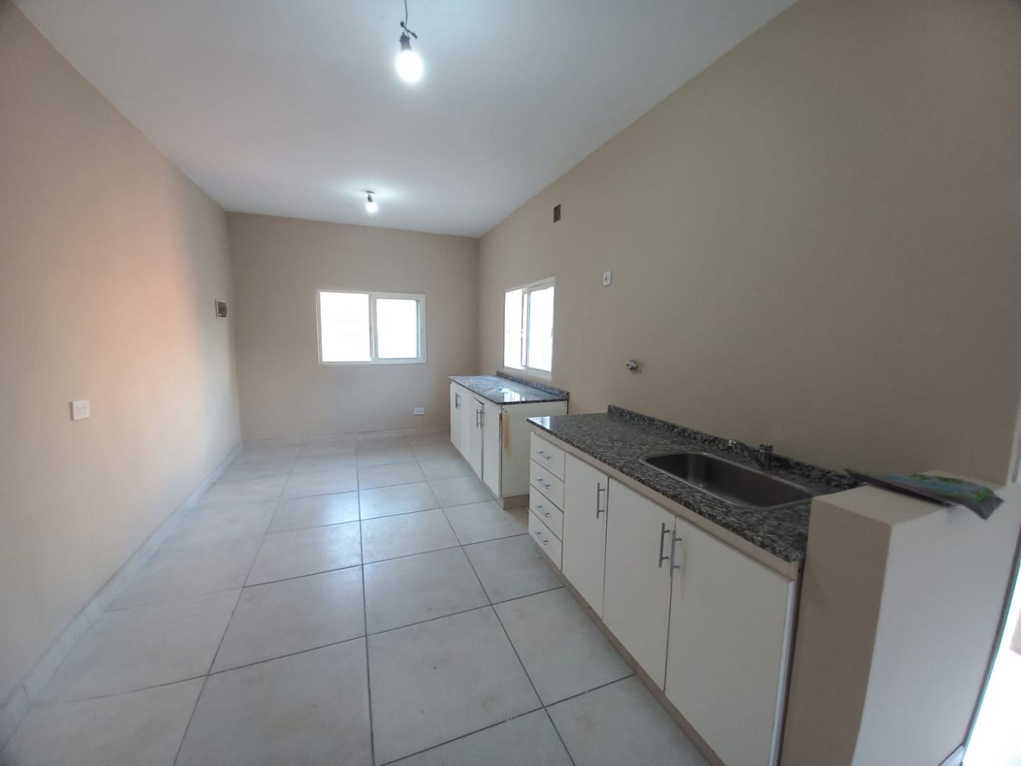 ALQUILER DE CASA EN La Matanza - Gregorio de Laferrere - 6