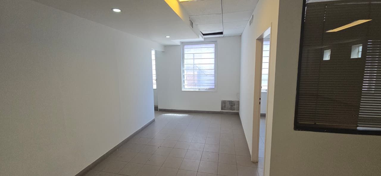 VENTA DE OFICINA EN Neuquén - 11