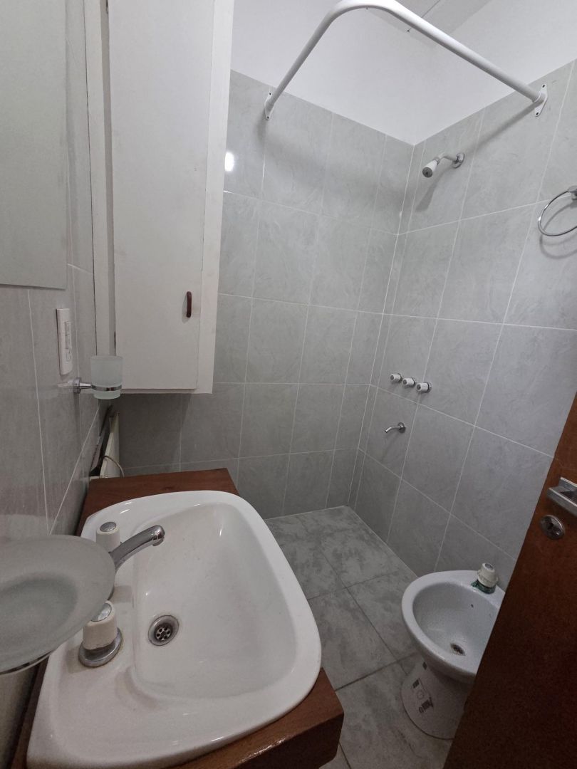 Casa en Alquiler en Ituzaingo, G.B.A. Zona Oeste - $ 750.000 | Inmoup - 8