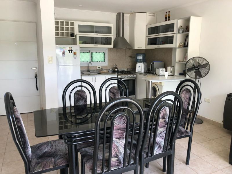 VENTA DE DEPARTAMENTO EN Confluencia - Jardines Del Rey - 2