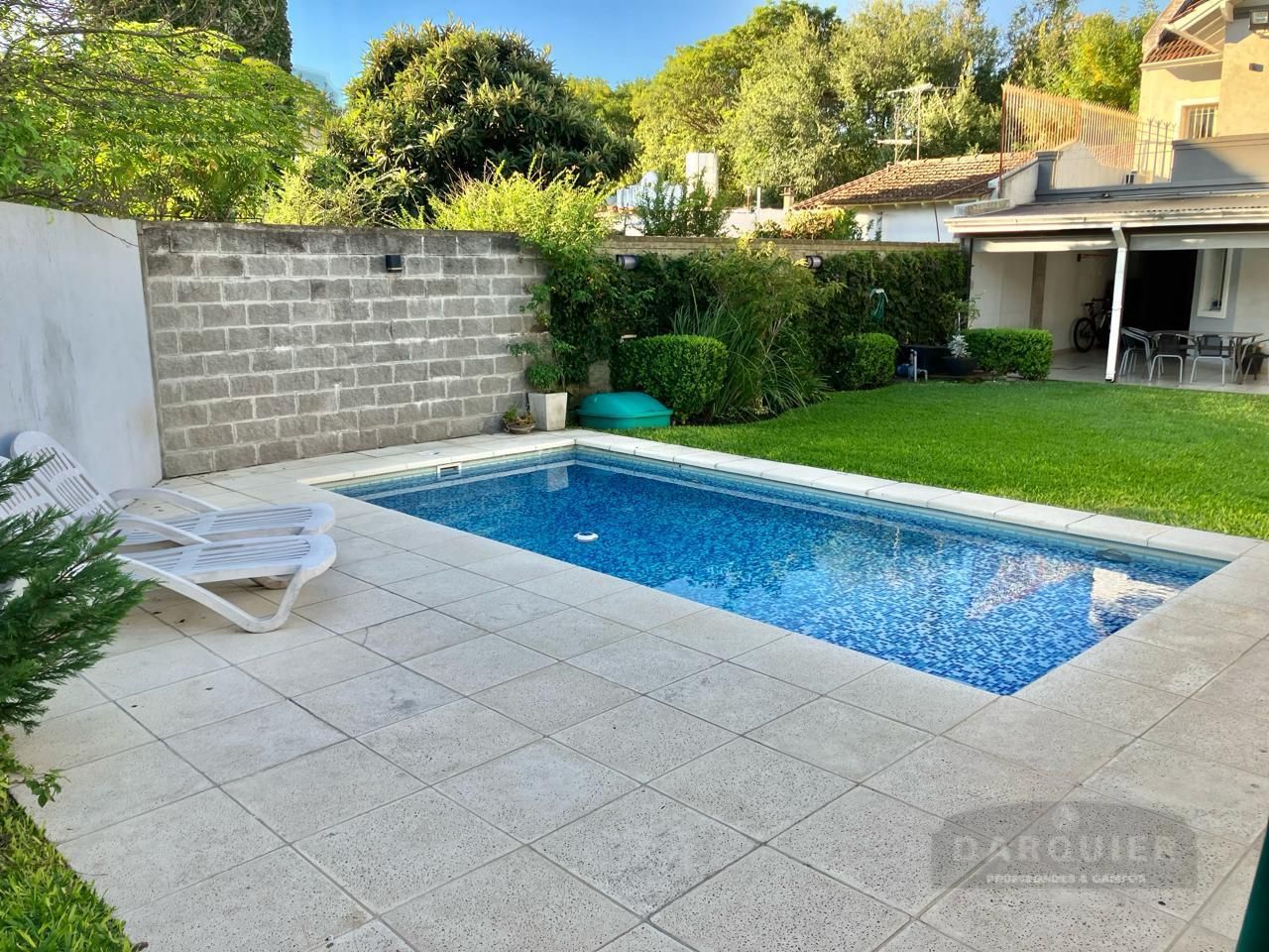 VENTA DE CASA EN G.B.A. Zona Sur - Almirante Brown - 22