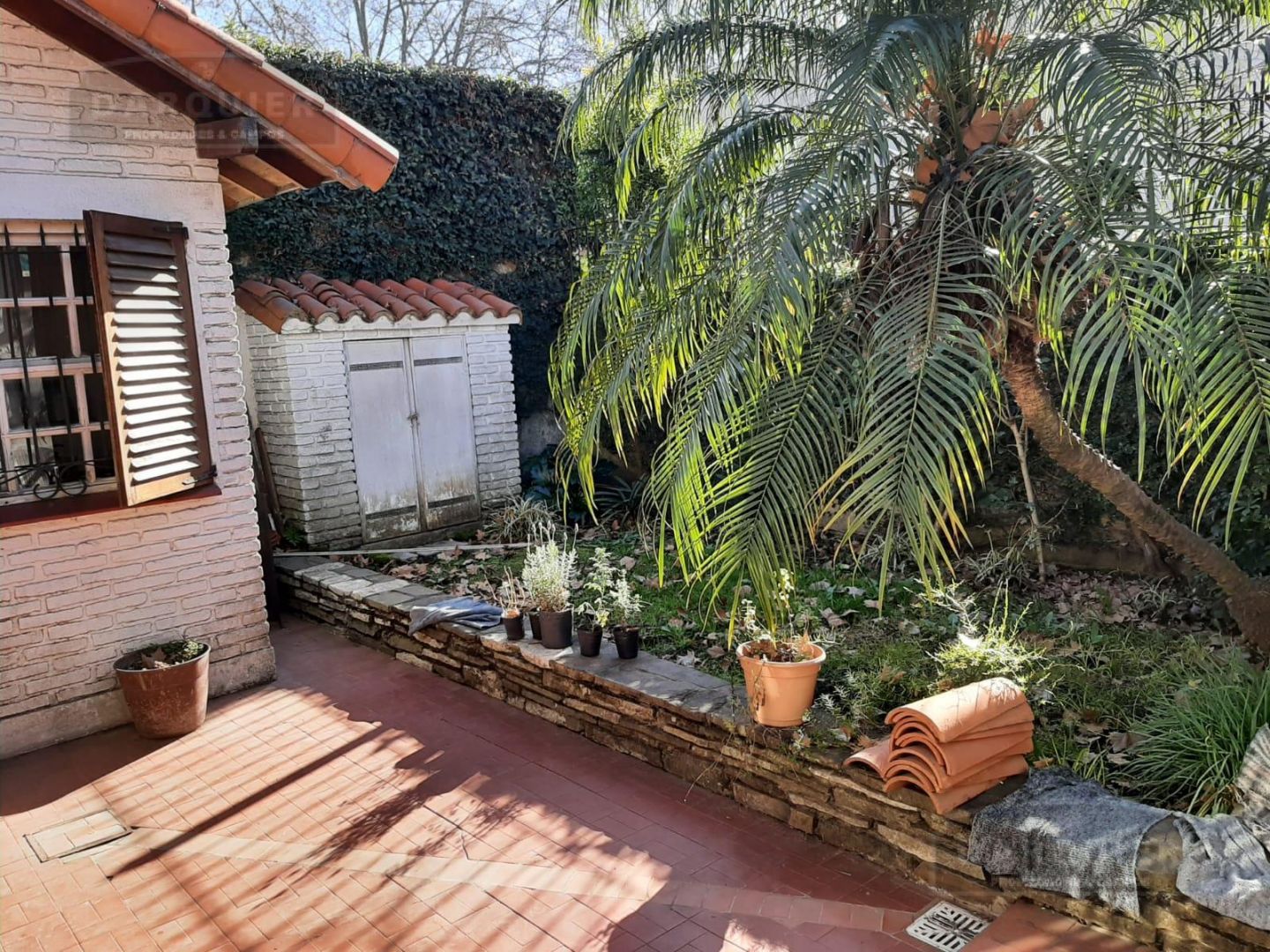 VENTA DE CASA EN G.B.A. Zona Sur - Almirante Brown - 35