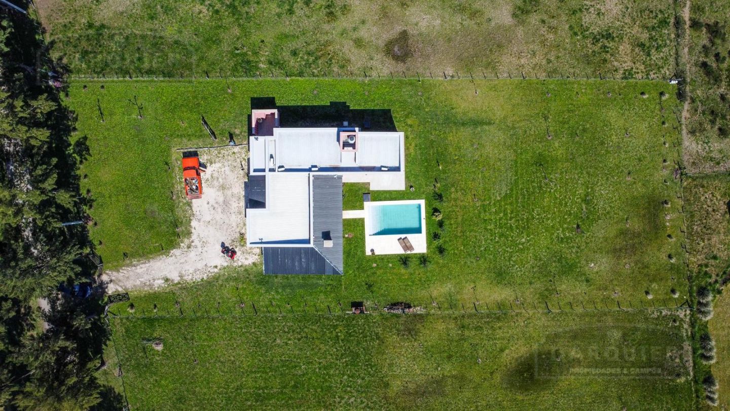 VENTA DE CASA EN Interior Buenos Aires - Estancia Las Malvinas - 19