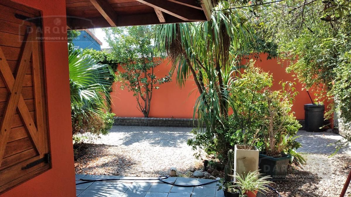 VENTA DE CASA EN G.B.A. Zona Sur - Jose Marmol - 28