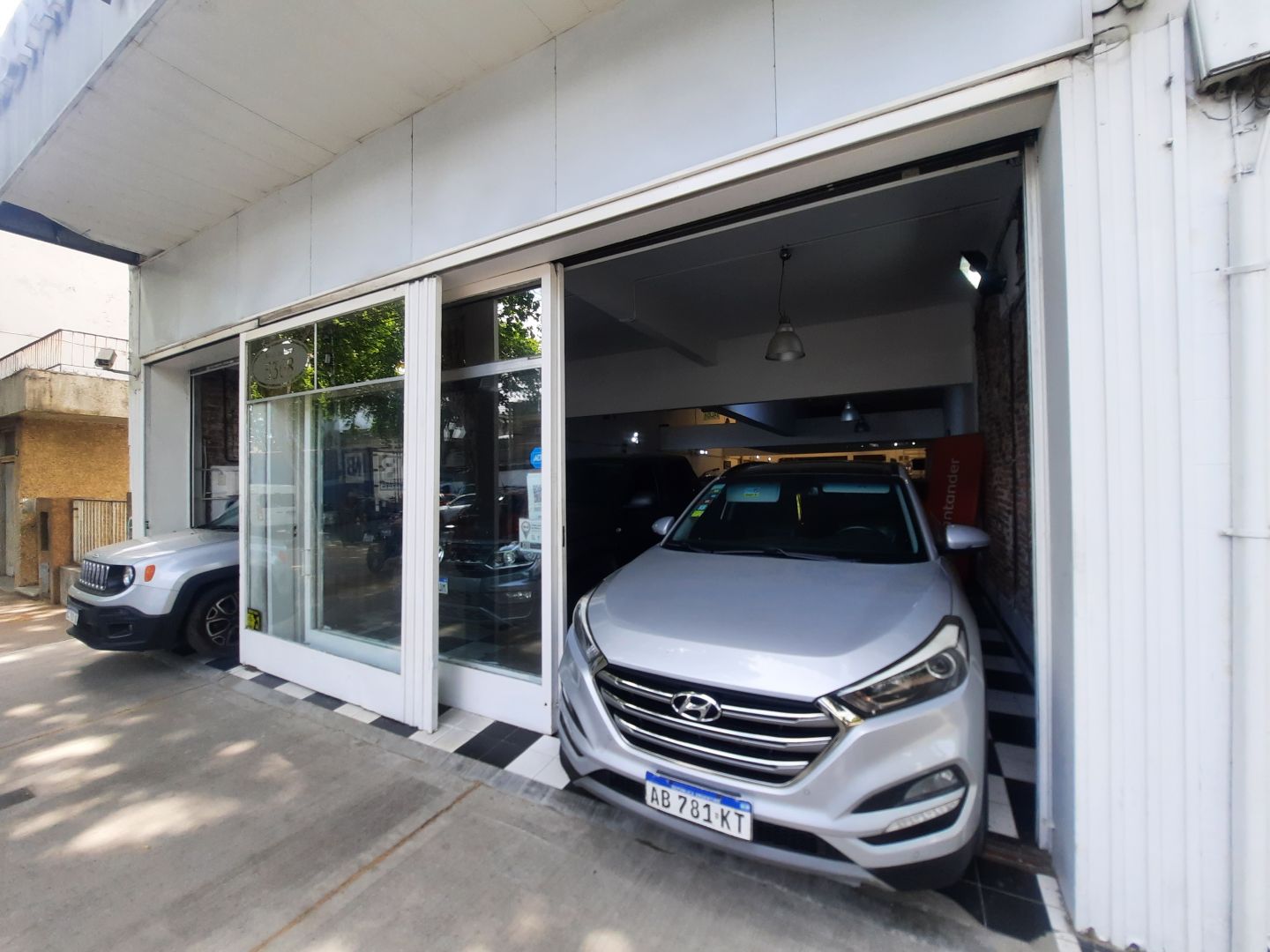 Local Comercial en Alquiler en Parque Chas, Capital Federal