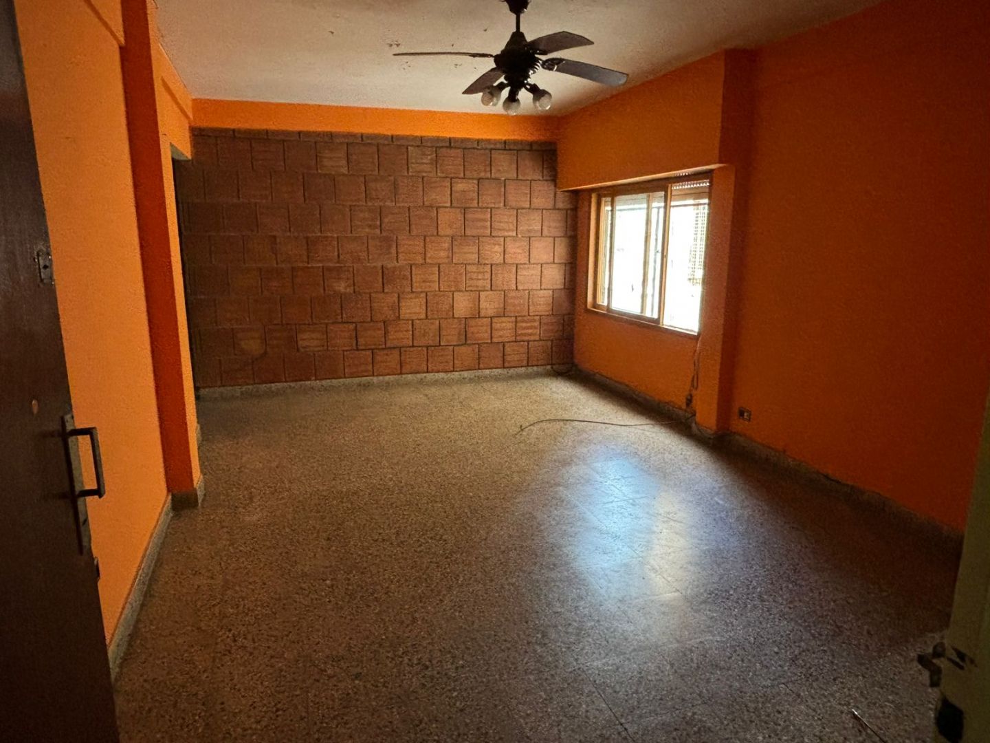 Departamento en RAMON FALCON 1500