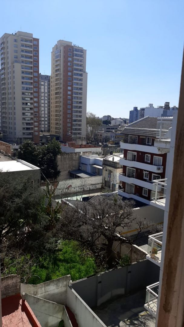 Departamento en Bartolome  mitre 200
