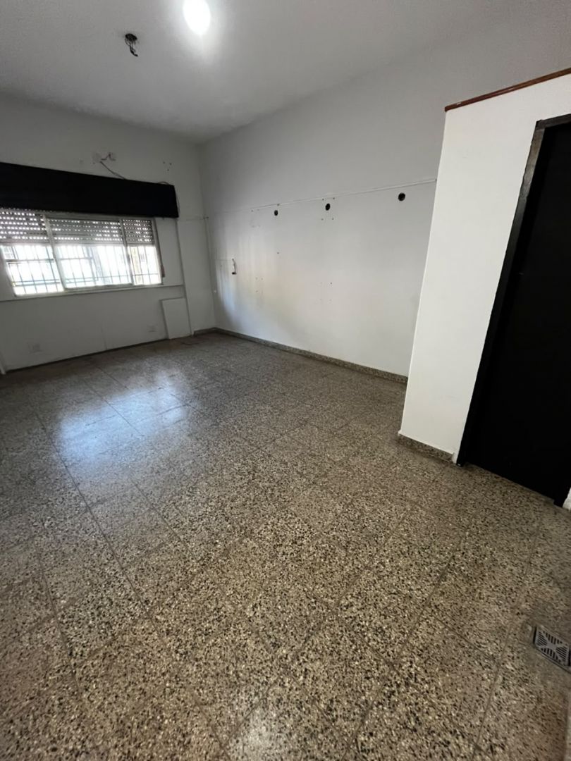 La Matanza PEDERNERA 1000