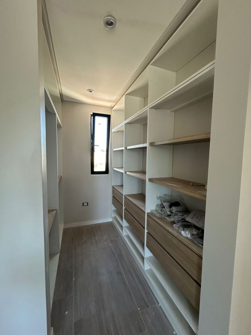ALQUILER DE CASA EN Neuquén - Barrio Parque de Talero - 11