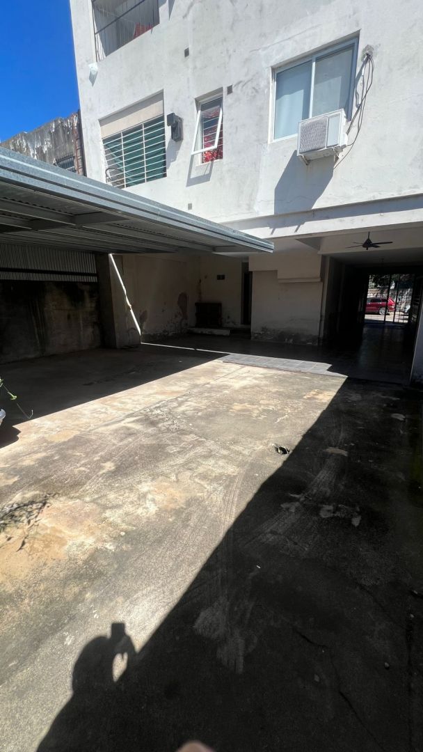 Cochera EN VENTA