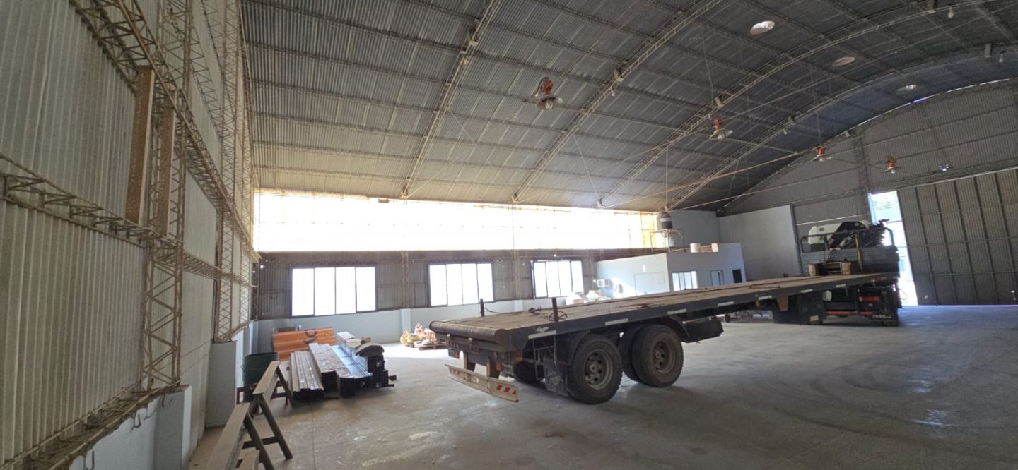 VENTA DE GALPON EN Centenario - 42