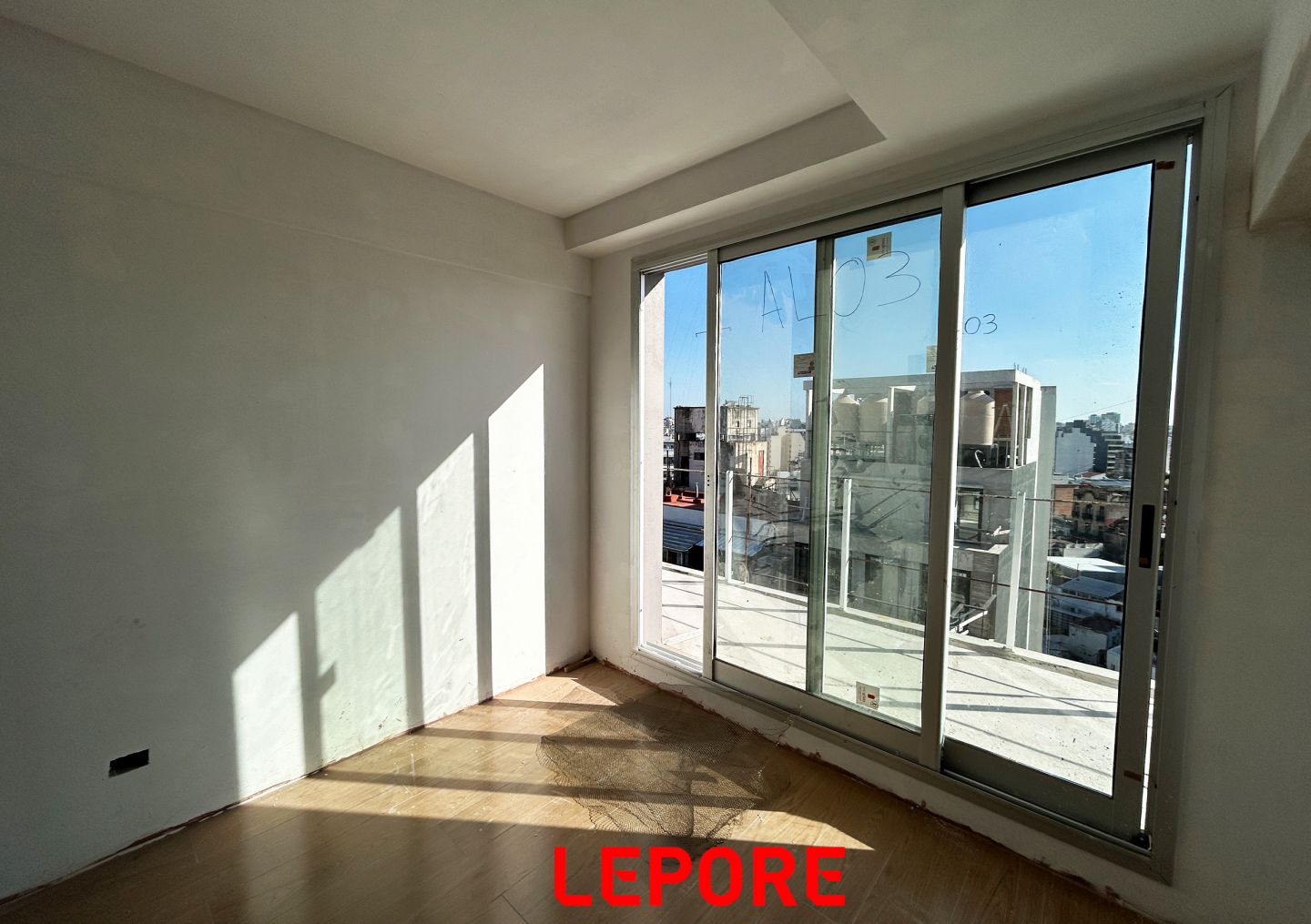 Departamento en AV CORDOBA 4100
