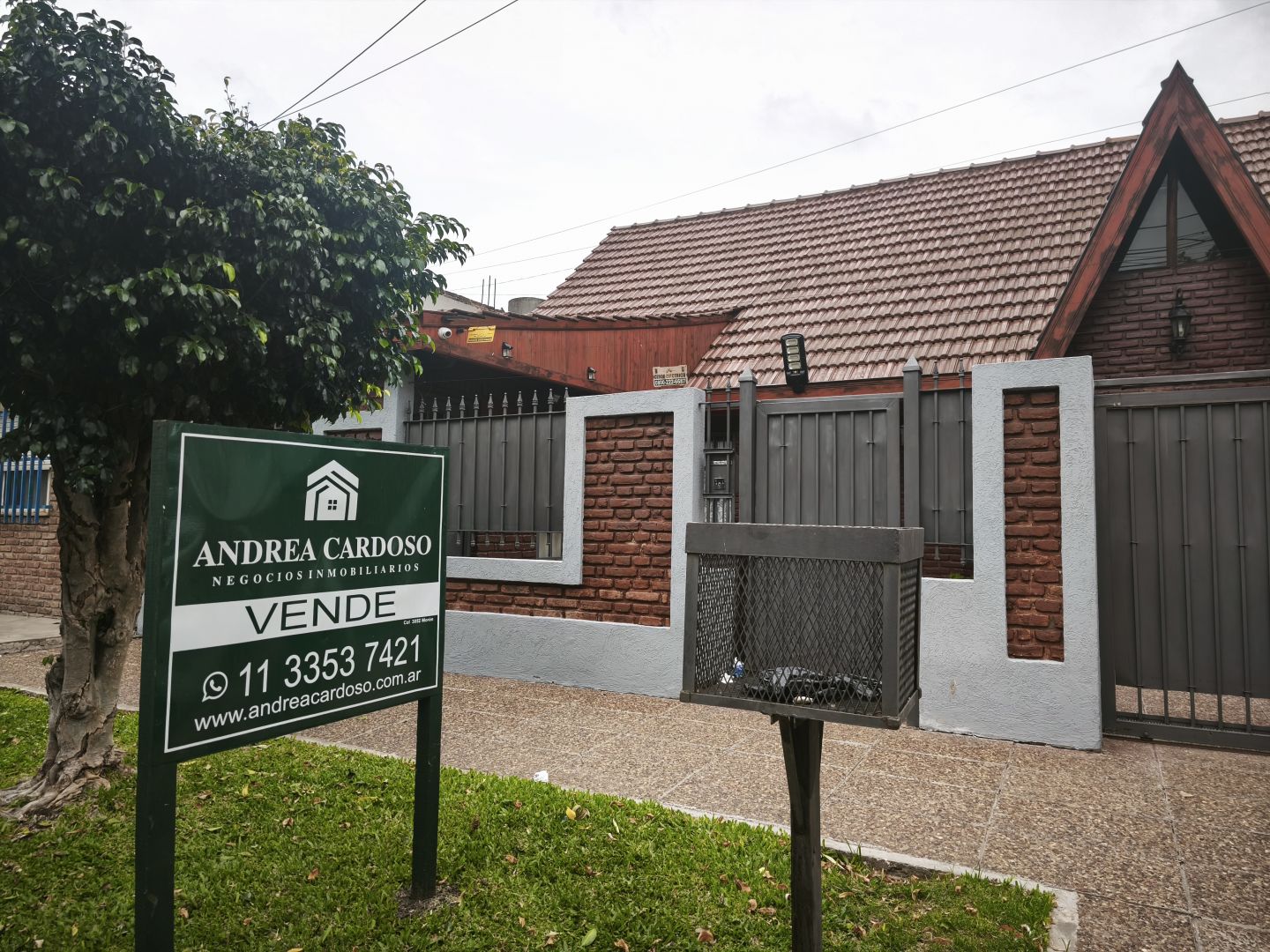 Casa en Venta en Moron, G.B.A. Zona Oeste