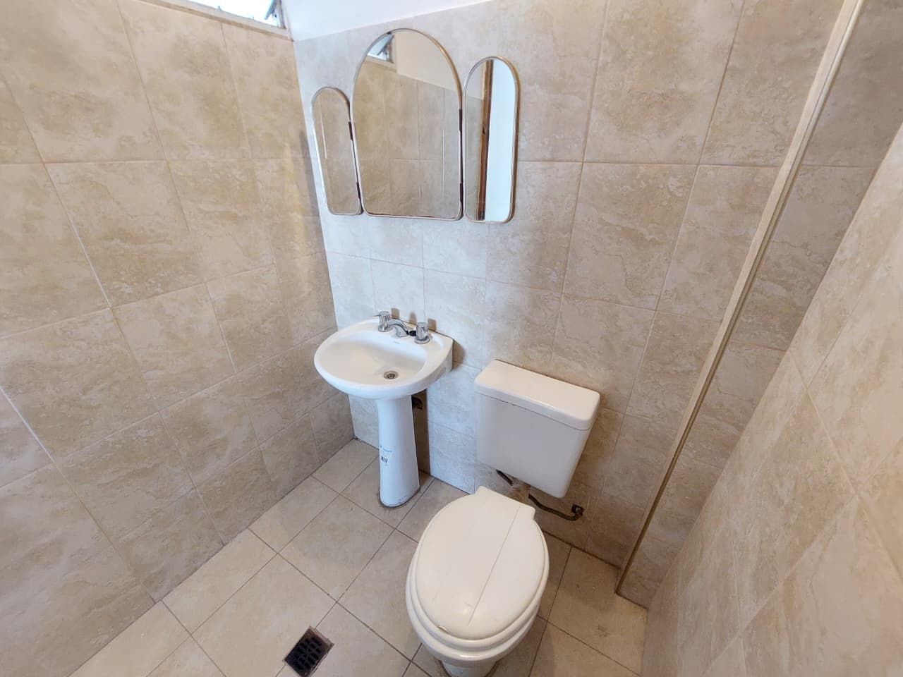 Oficina en Alquiler en Maipu, Mendoza - $ 800.000 | Inmoup - 11
