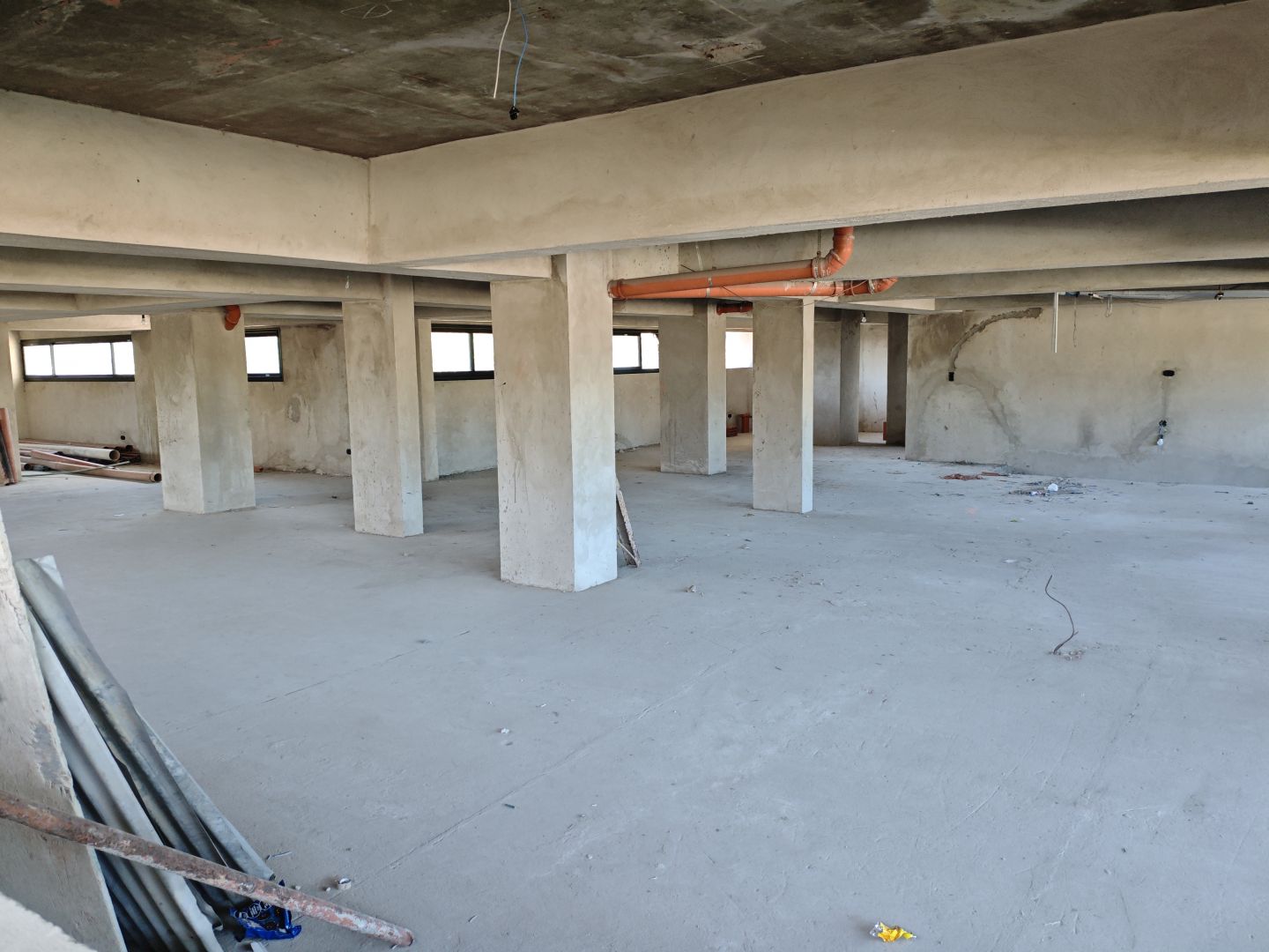 LOCAL EN VENTA Y ALQUILER