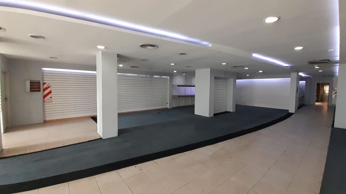 Local Comercial en Venta en Lomas de Zamora, G.B.A. Zona Sur