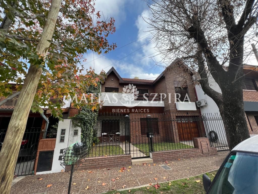 VENTA DE CASA EN Morón - Castelar - 45