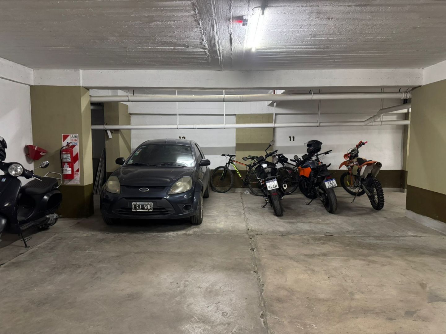 Cochera EN VENTA