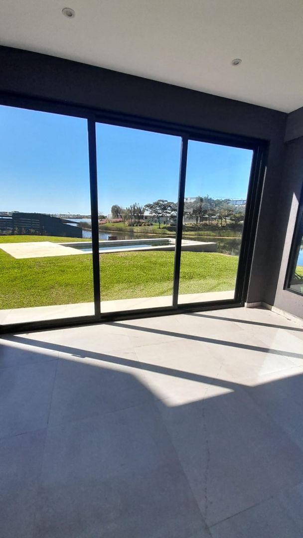 Casa en Venta en Escobar, G.B.A. Zona Norte