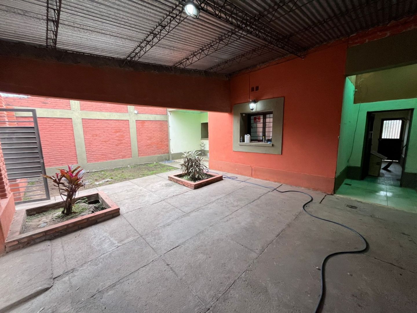 VENTA DE CASA EN Las Talitas - 95 viviendas - 4