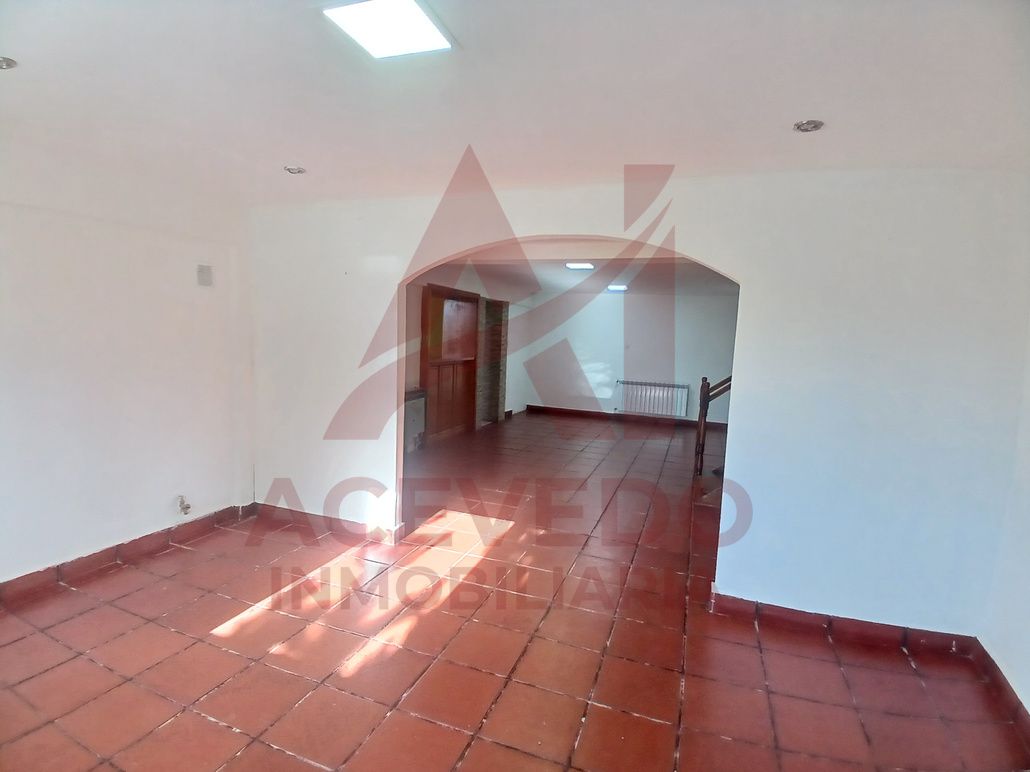 Casa en alquiler Agp 3 ambientes