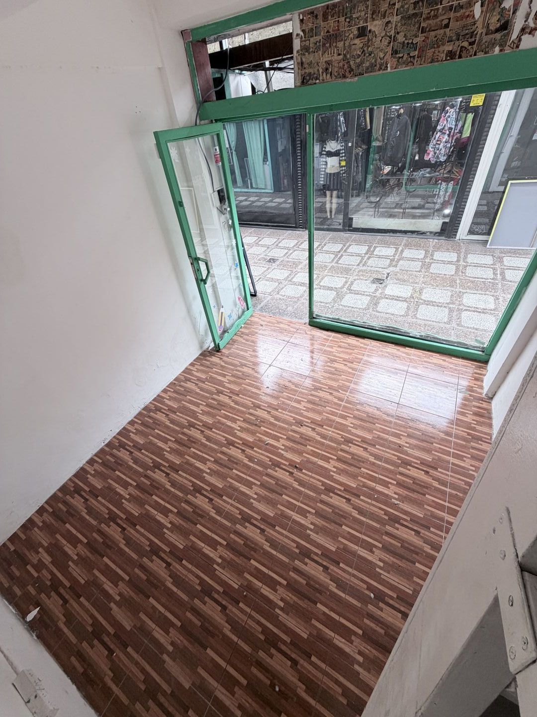 Local Comercial en Alquiler en General San Martin, G.B.A. Zona Norte