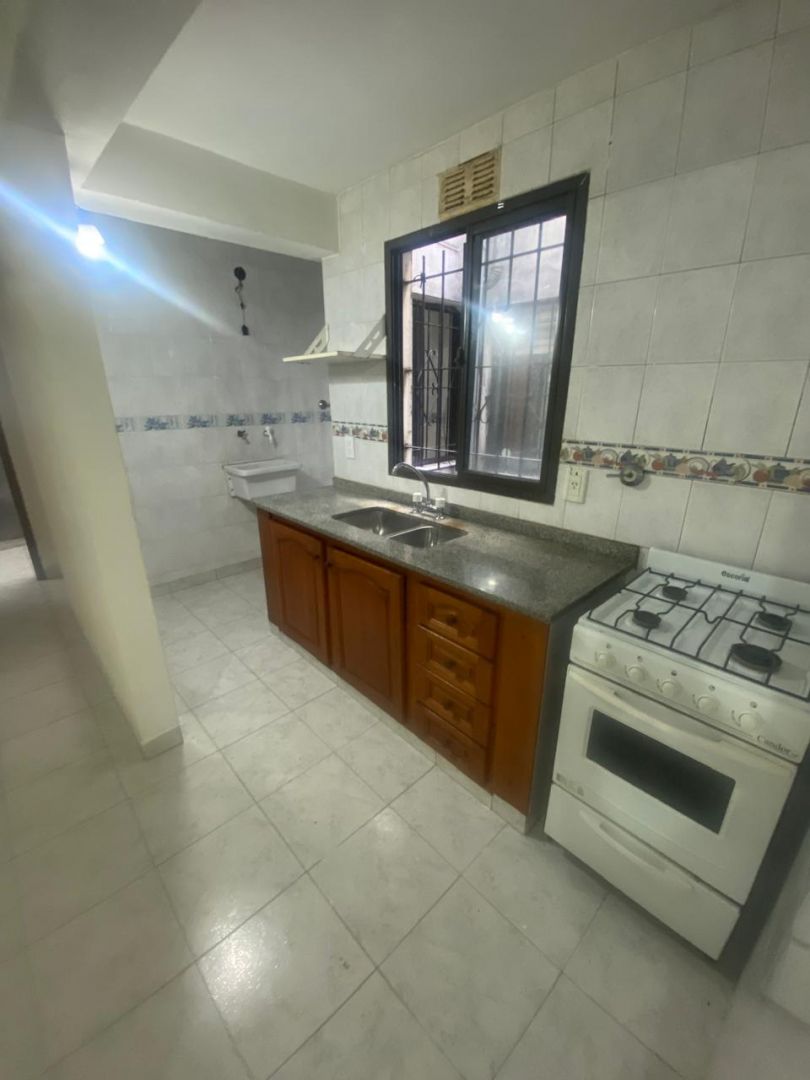 Departamento en Alquiler en Lanus, G.B.A. Zona Sur