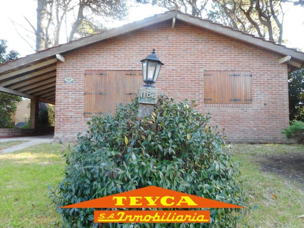 Casa en venta Zona Duplex 3 ambientes