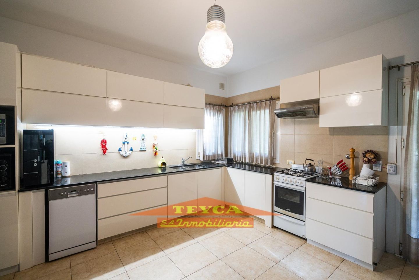 Casa en venta B5 5 ambientes