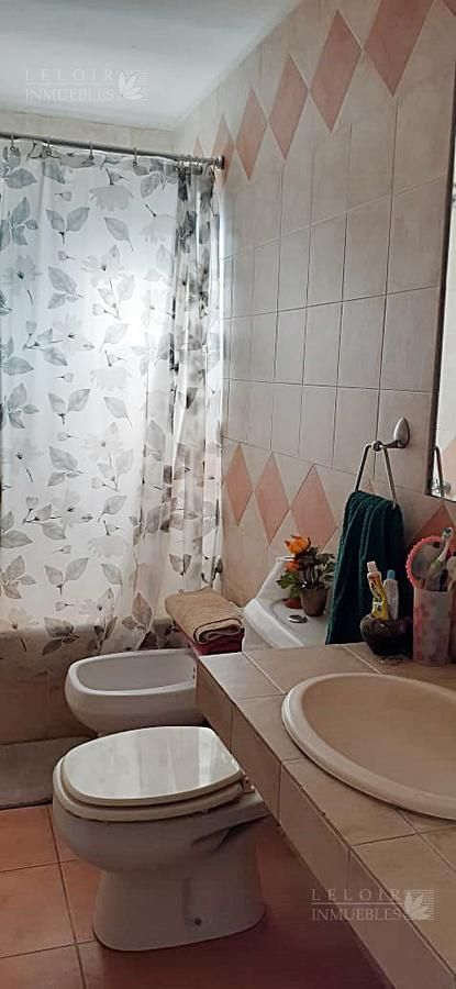 Casa en Venta en Ituzaingo, G.B.A. Zona Oeste