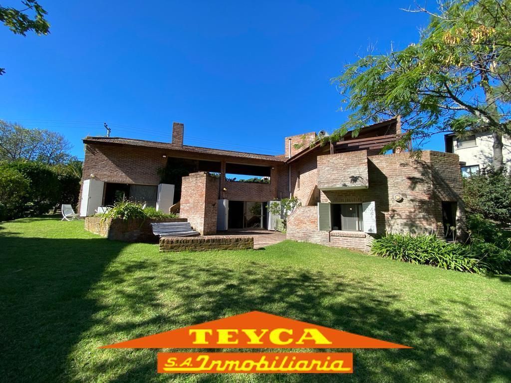 Casa en venta Centro Playa 4 ambientes