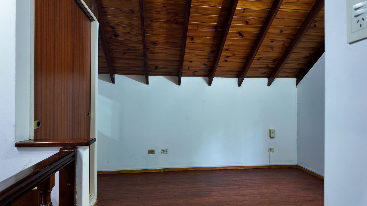 Casa en Venta en Ituzaingo, G.B.A. Zona Oeste