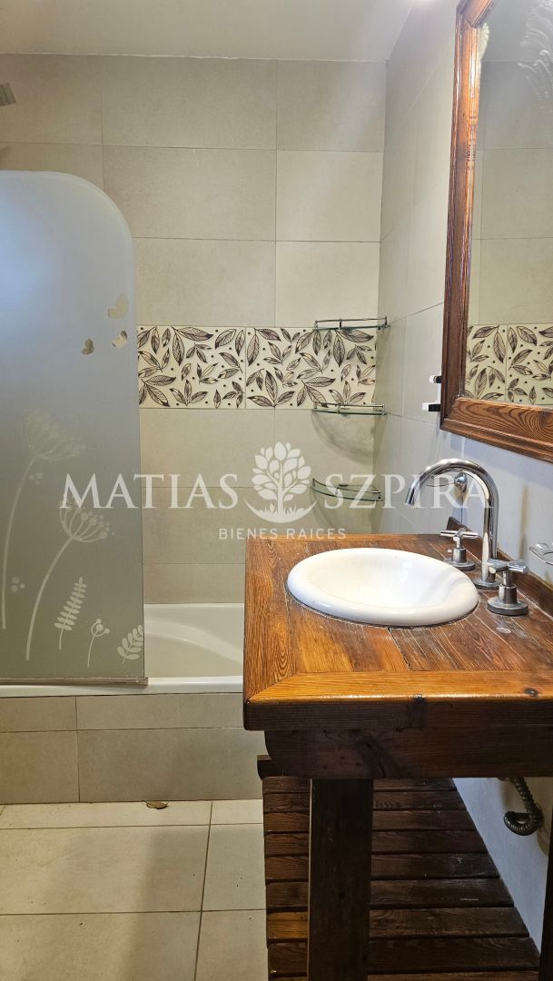 VENTA DE CASA EN Ituzaingó - Villa Udaondo - 23