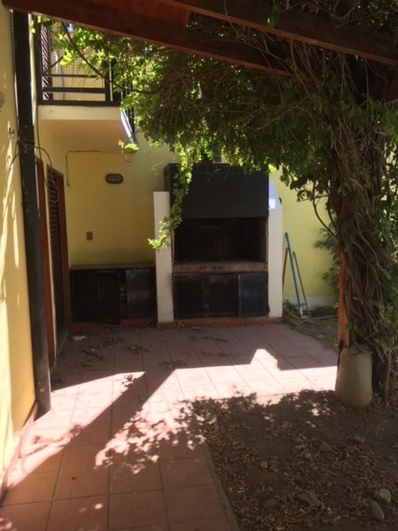 VENTA DE CASA EN Neuquén - Huiliches - 32