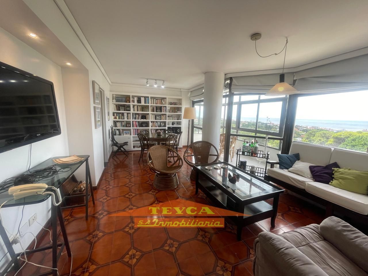 Departamento en venta Centro Playa 4 ambientes