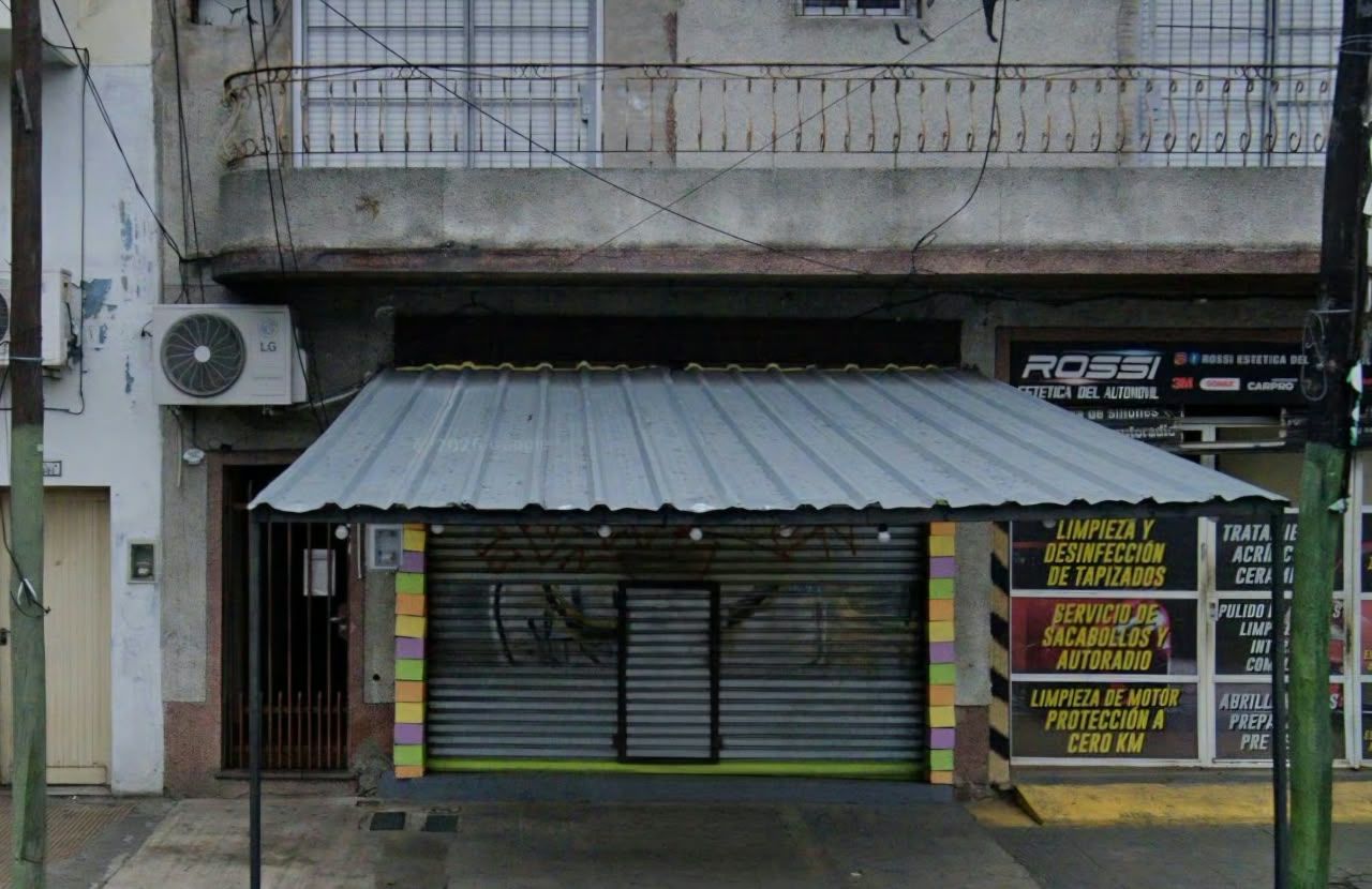 Local Comercial en Av. Arturo Illia 2600