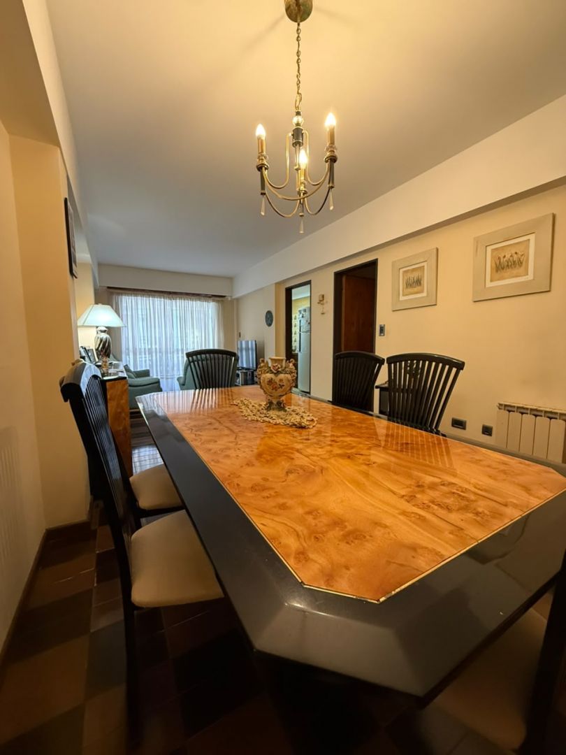 Departamento en AV. INDEPENDENCI 700