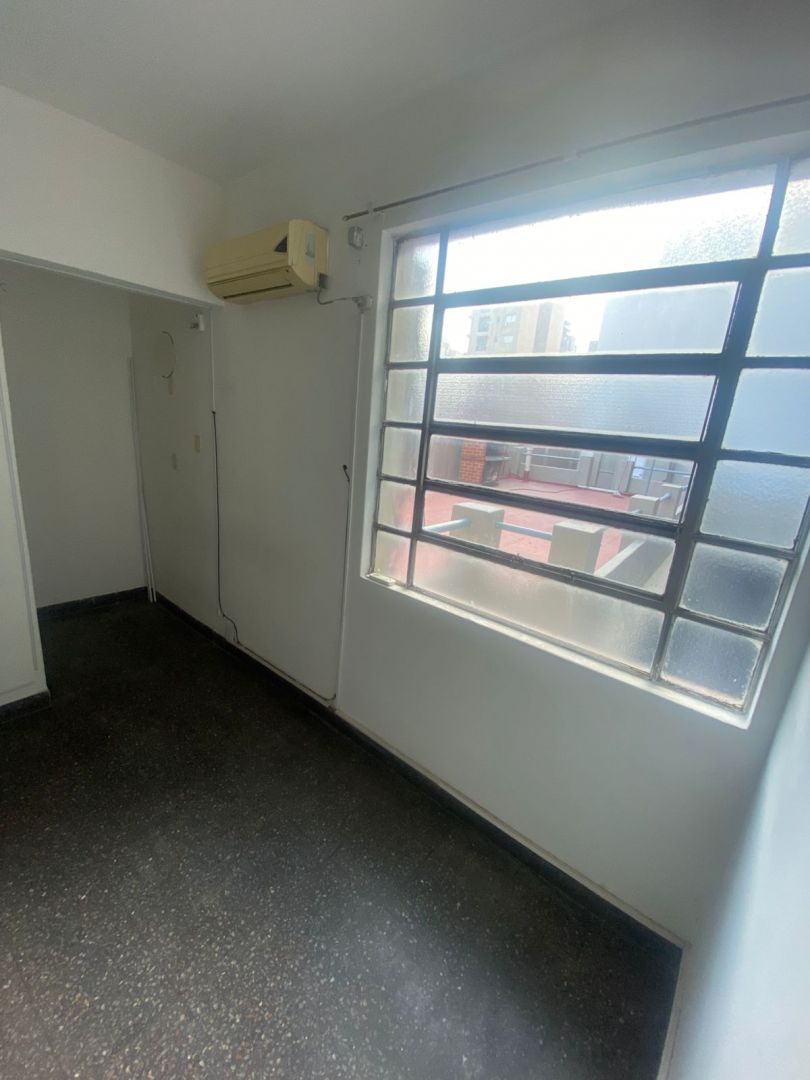 Oficina en Alquiler en Lanus, G.B.A. Zona Sur
