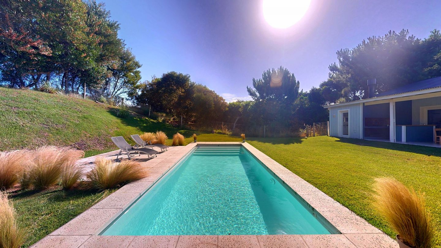 VENTA DE CASA EN Costa Esmeralda - Deportiva - 35
