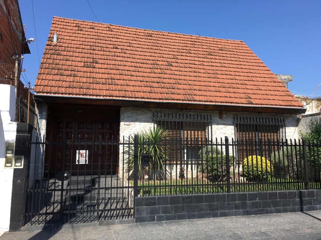 Casa en venta San Justo 4 ambientes