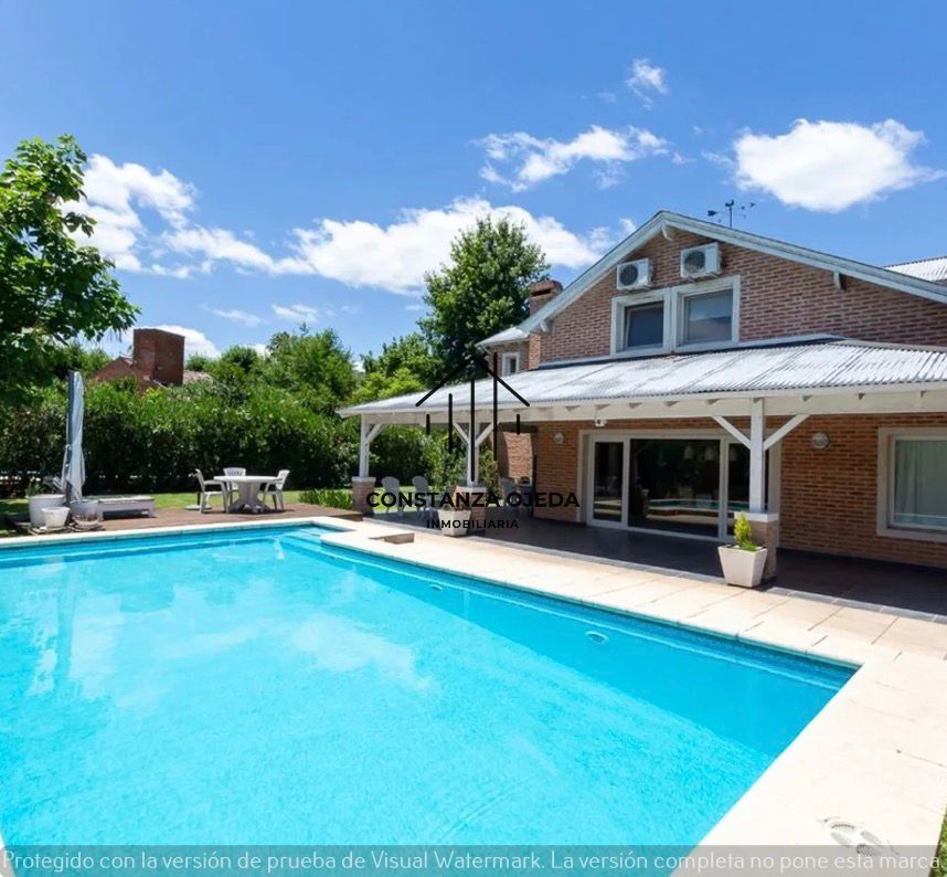Casa EN VENTA
