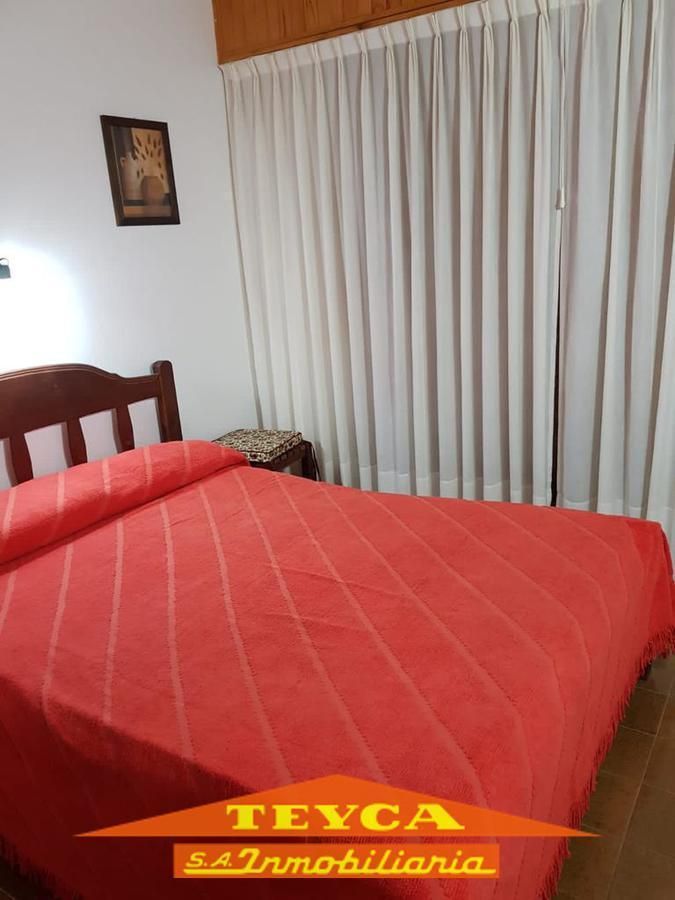Casa en venta Lasalle 5 ambientes