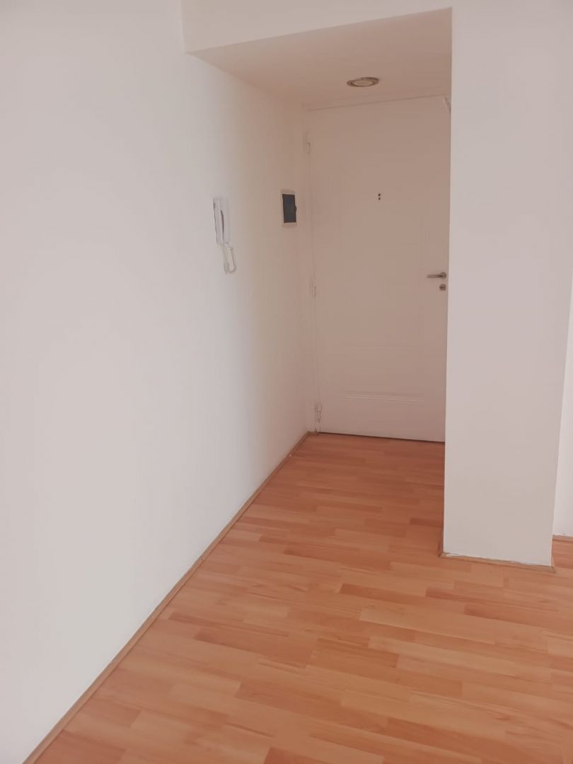 VENTA DE DEPARTAMENTO EN Ushuaia - Centro - 2
