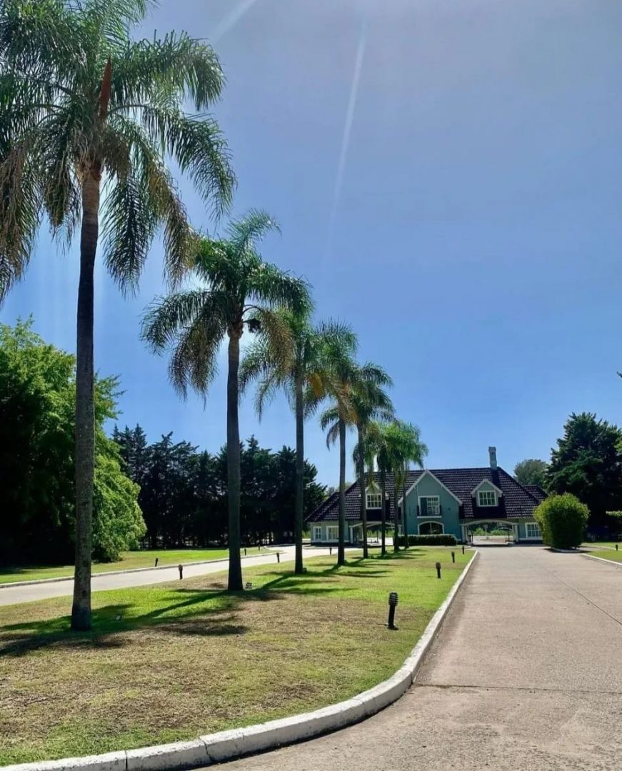 VENTA DE LOTE EN Ezeiza - 1