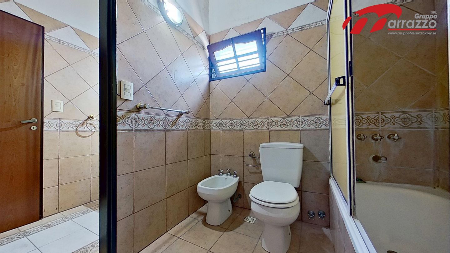 VENTA DE CASA EN La Matanza - Ciudad Evita - 31