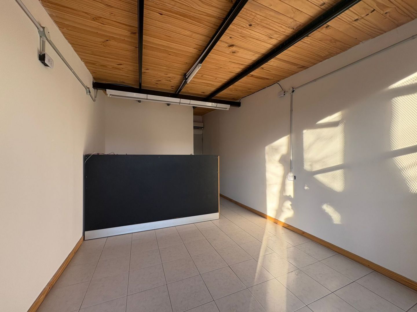 Local Comercial en Alquiler en Neuquen, Neuquen